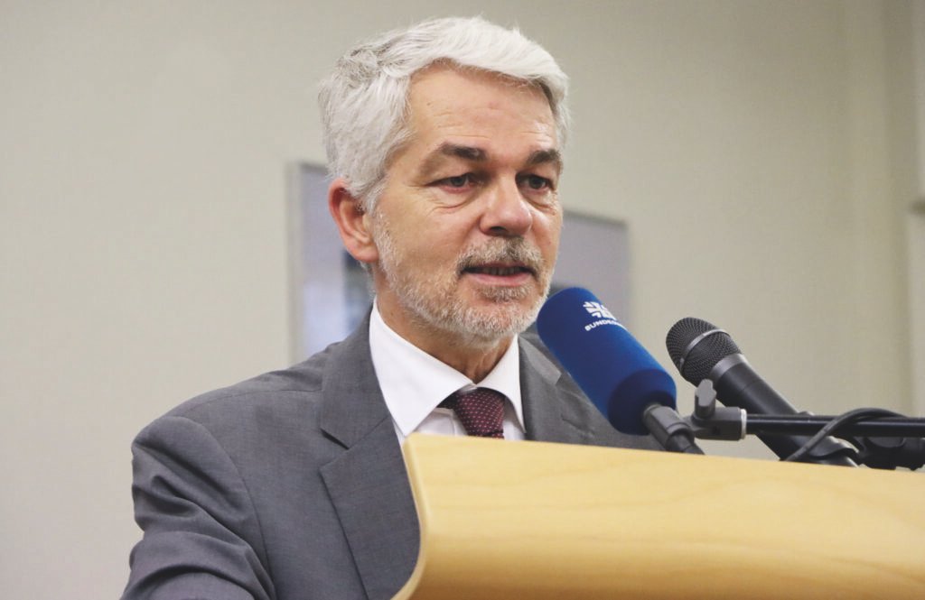 Mit wem ist Carlo Masala verheiratet