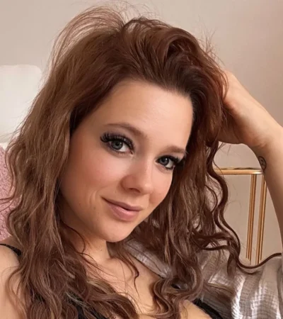 Anne Wünsche Fapello